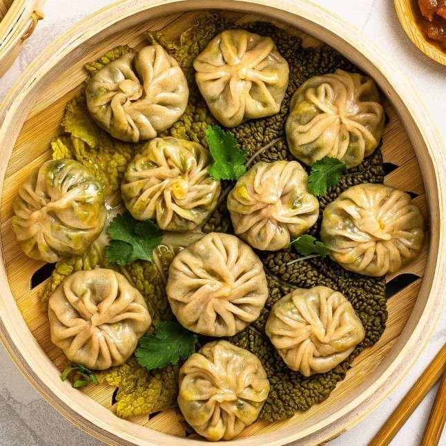 Momos